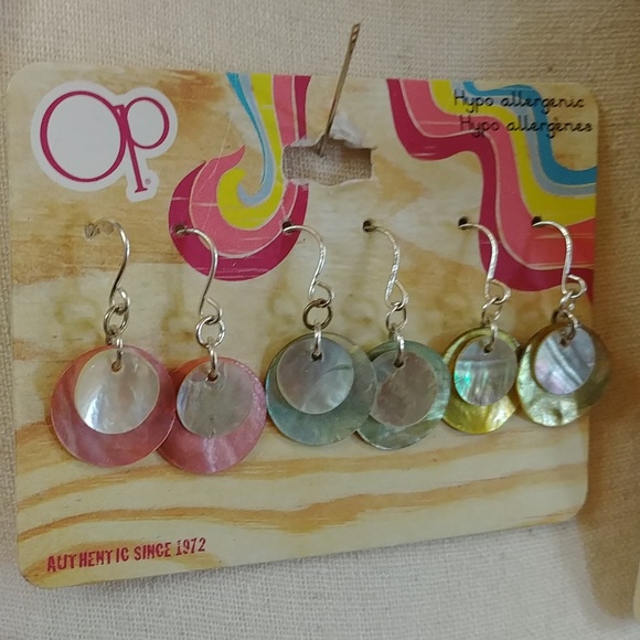 NWT OP Trio of Anklets and Trio of Shell Earrings Boho - Picture 5 of 6